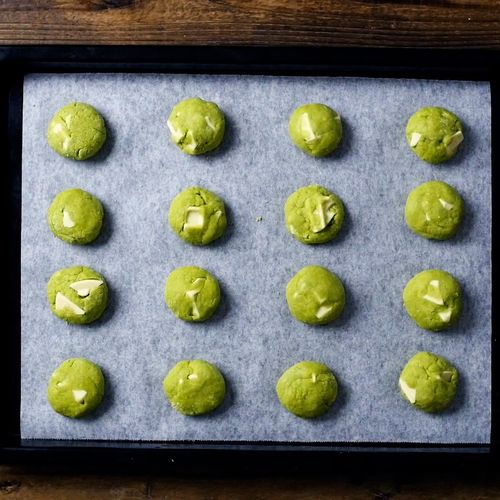 材料3つで 抹茶とホワイトチョコのクッキー Macaroni