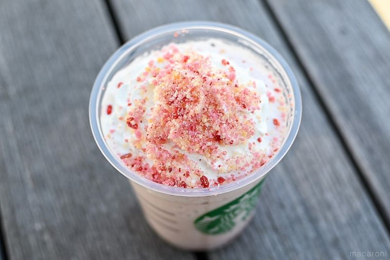 最速レポ!スタバ新作「さくらふわり ベリー フラペチーノ®」は2021年も売り切れ必至の画像