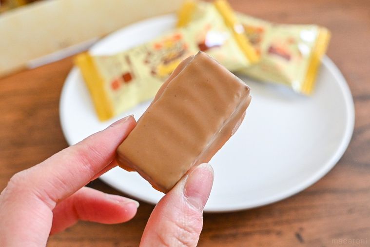 ブラックサンダー史上最高級!バレンタイン限定商品が特設ECサイトにて発売中の画像