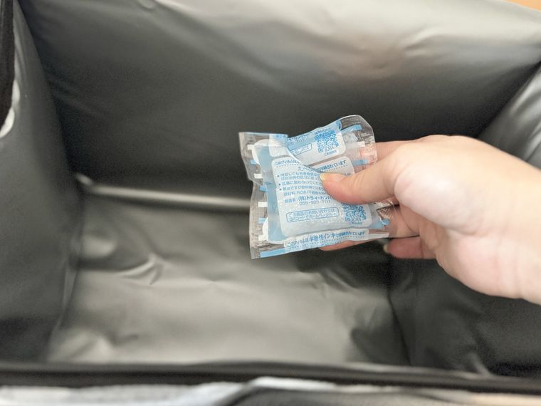 ダイソーアルミソフトクーラーバッグに2時間入れた保冷剤