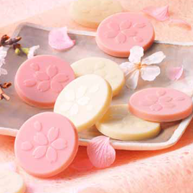 ホワイトデーにぴったり!ロイズの「桜スイーツ」が北海道物産展に登場の画像