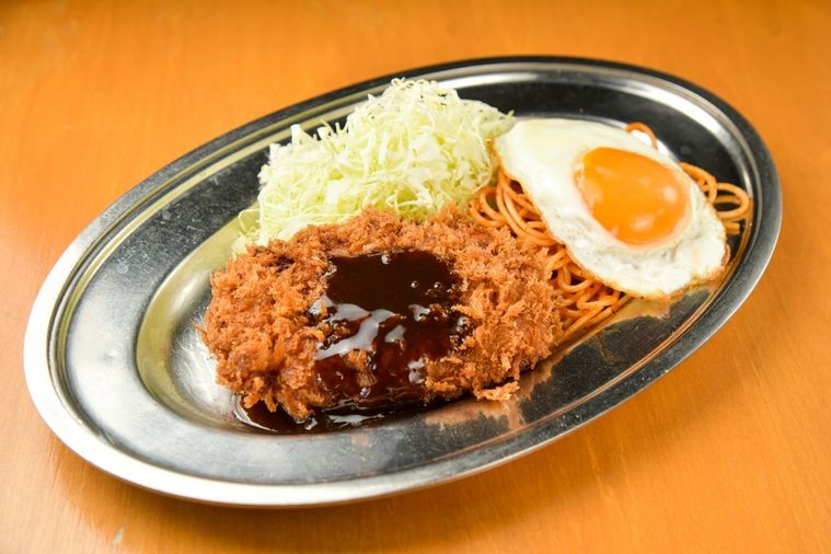 閉店してしまった店の味が「まぼろし商店」で復活!? 第1弾は神田の伝説的なレストランのメンチカツの画像