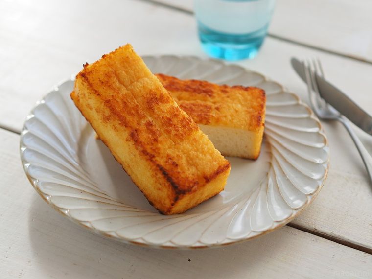 焼きたてを越えた…。ローソン「フレンチトースト」はレンチンでふわふわ感が倍増の画像