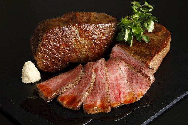 ニューオータニのスイーツデリバリーが東京23区全域で可能に!パンやローストビーフなどのフードもの画像