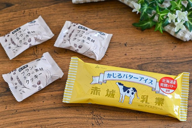 SNSを席巻「かじるバターアイス」の最強アレンジ4つ。そのまま食べるだけではもったいない…!の画像