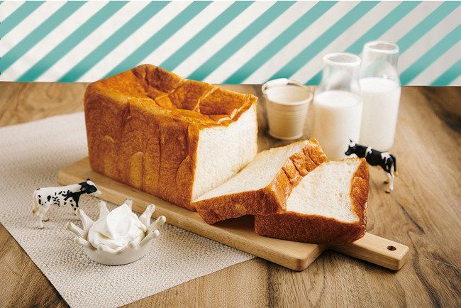 大阪初「生クリーム専門店ベーカリー」がオープン!マリトッツォなどミルクづくしのパンが勢ぞろいの画像