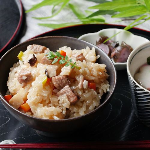 おこわとはどんなもの名前の由来やおすすめレシピをご紹介