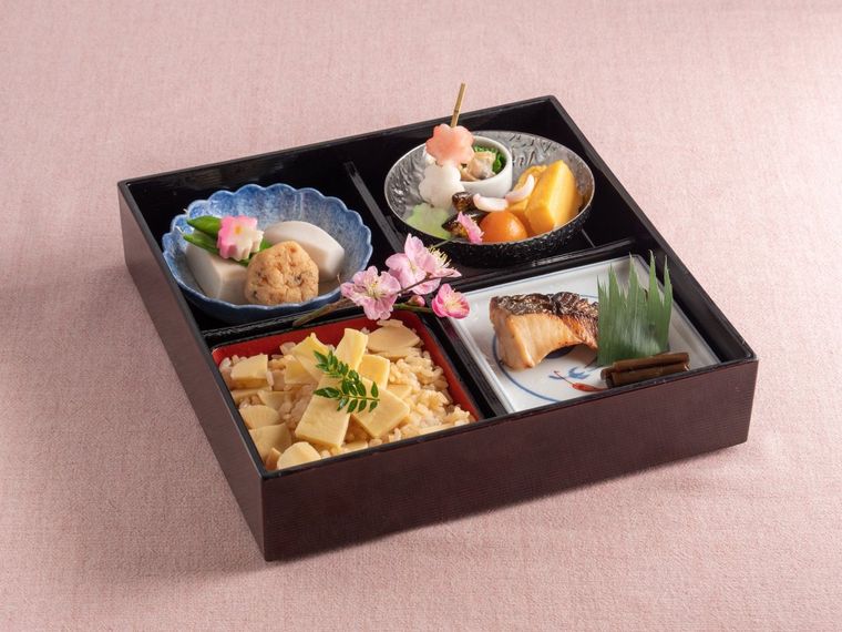 お花見シーズン限定!リーガロイヤルホテル東京が「デリバリー弁当」を発売中の画像