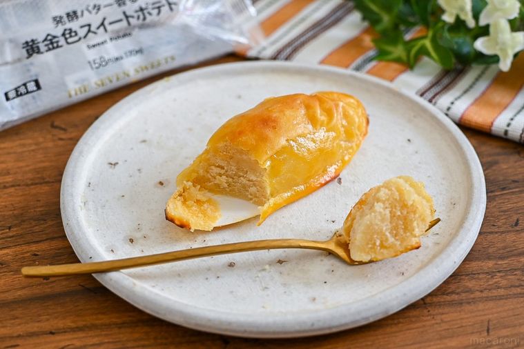 ファン待望の再発売!セブン「発酵バター香る 黄金色スイートポテト」は温めるのが正解の画像