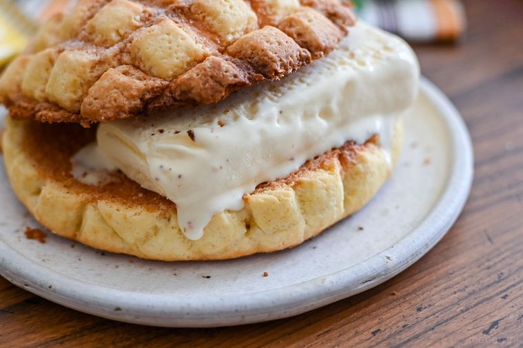 かじるバターアイスの傑作アレンジ誕生!最高に合うのはメロンパン、そしてある仕掛けを…の画像