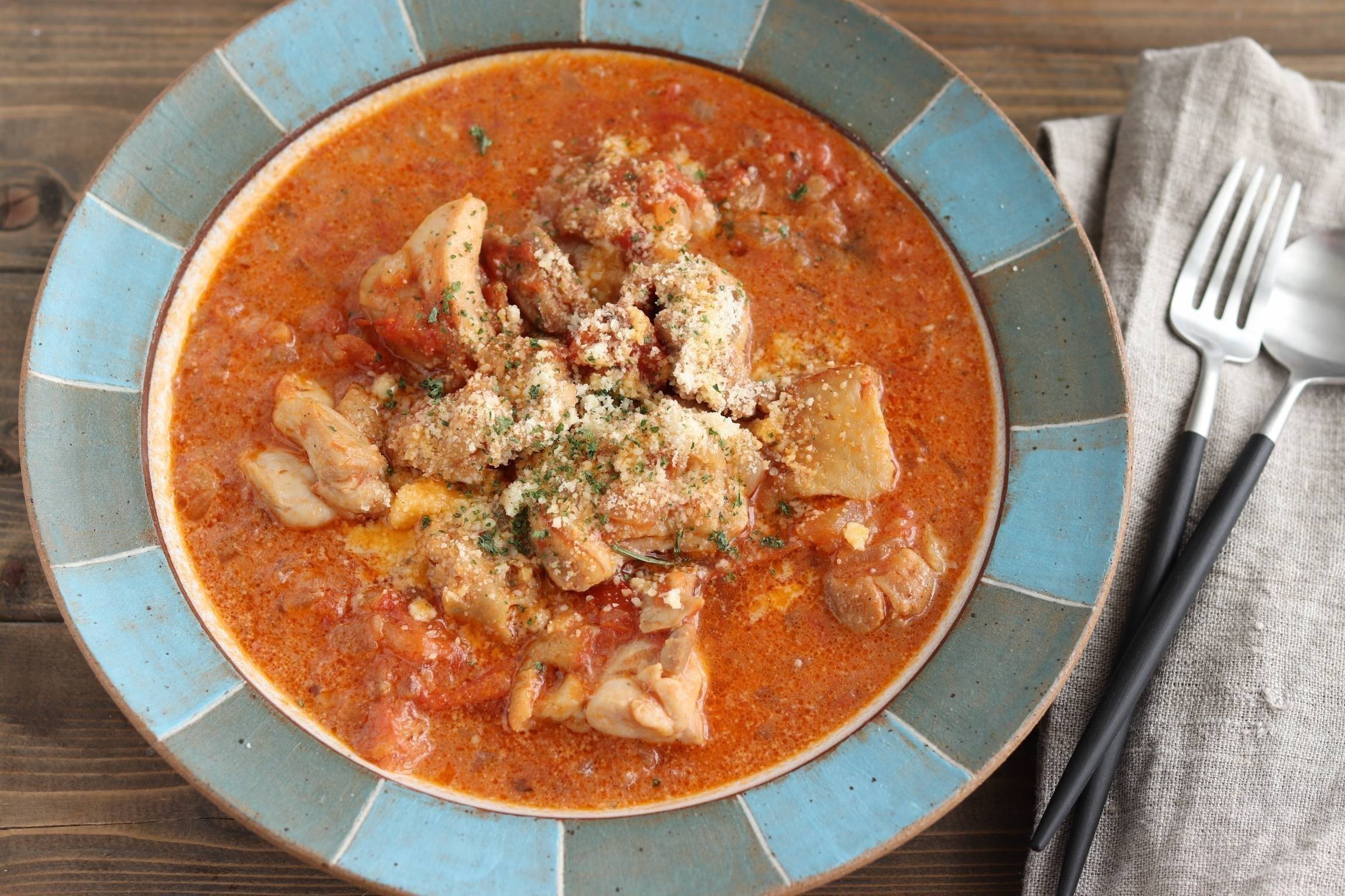 15分で作れるごちそうめし！チキンのトマト煮【OL仕事めし】 - macaroni