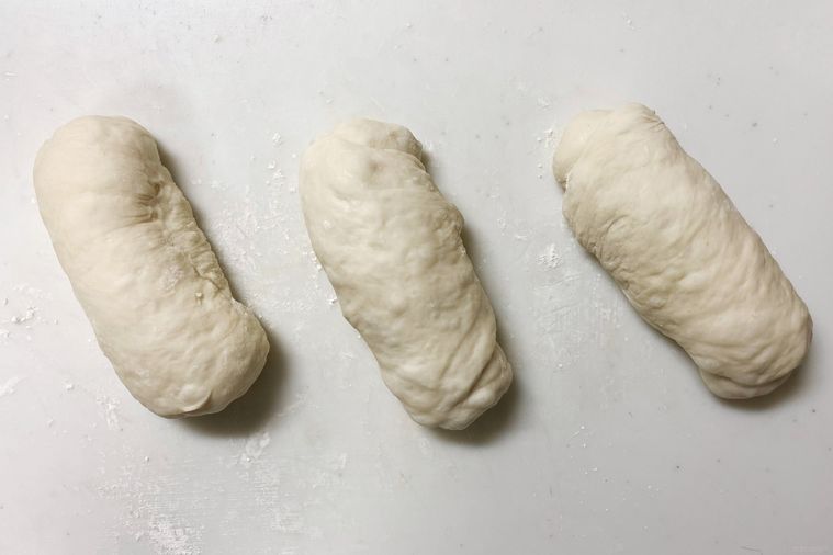 SNSで噂の「ウールロールパン」って?パティシエ直伝の上手な作り方の画像