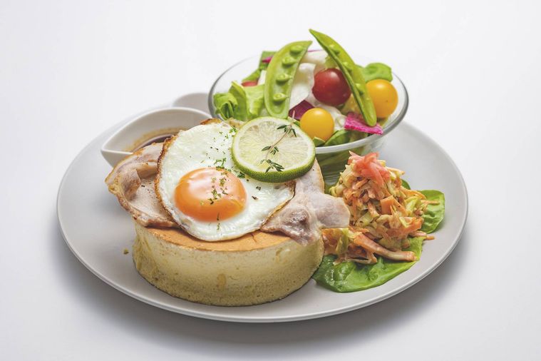 パンケーキ専門店「カフェクルゼ」が新宿にオープン。ランチ限定のお食事メニューも♪の画像