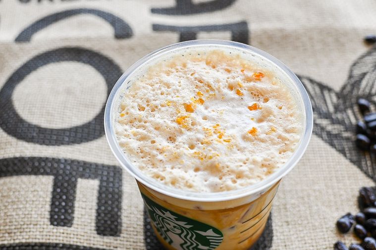 スタバ25周年!新作ビバレッジ3種、飲むティラミスのようなフラペチーノ®に感動の画像