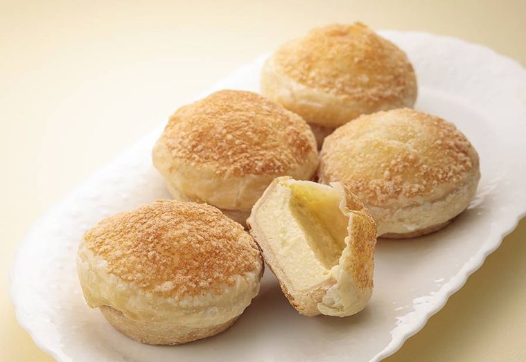 ウメダチーズラボに「飲めるチーズプリン」が登場。期間限定の甘くて濃厚な味わいの画像