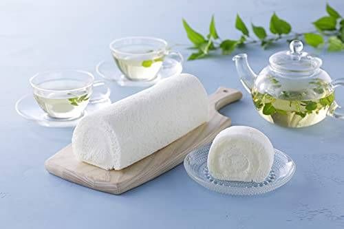 白いロールケーキ