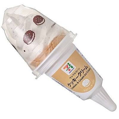 ワッフルコーン クッキークリーム