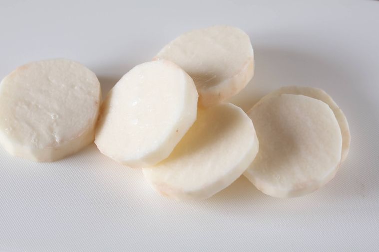 輪切りにした長芋が並んでいる