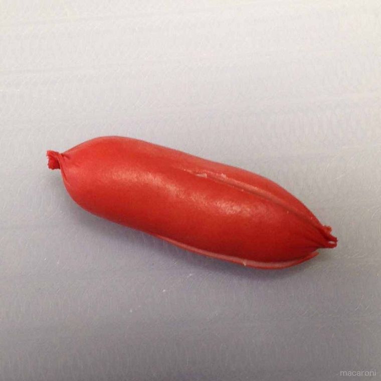 切り込みを入れたウインナー