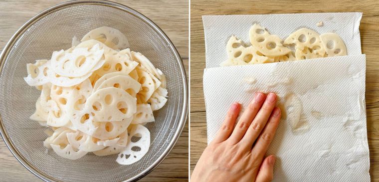 れんこんをザルにあげ、水気をとっている様子