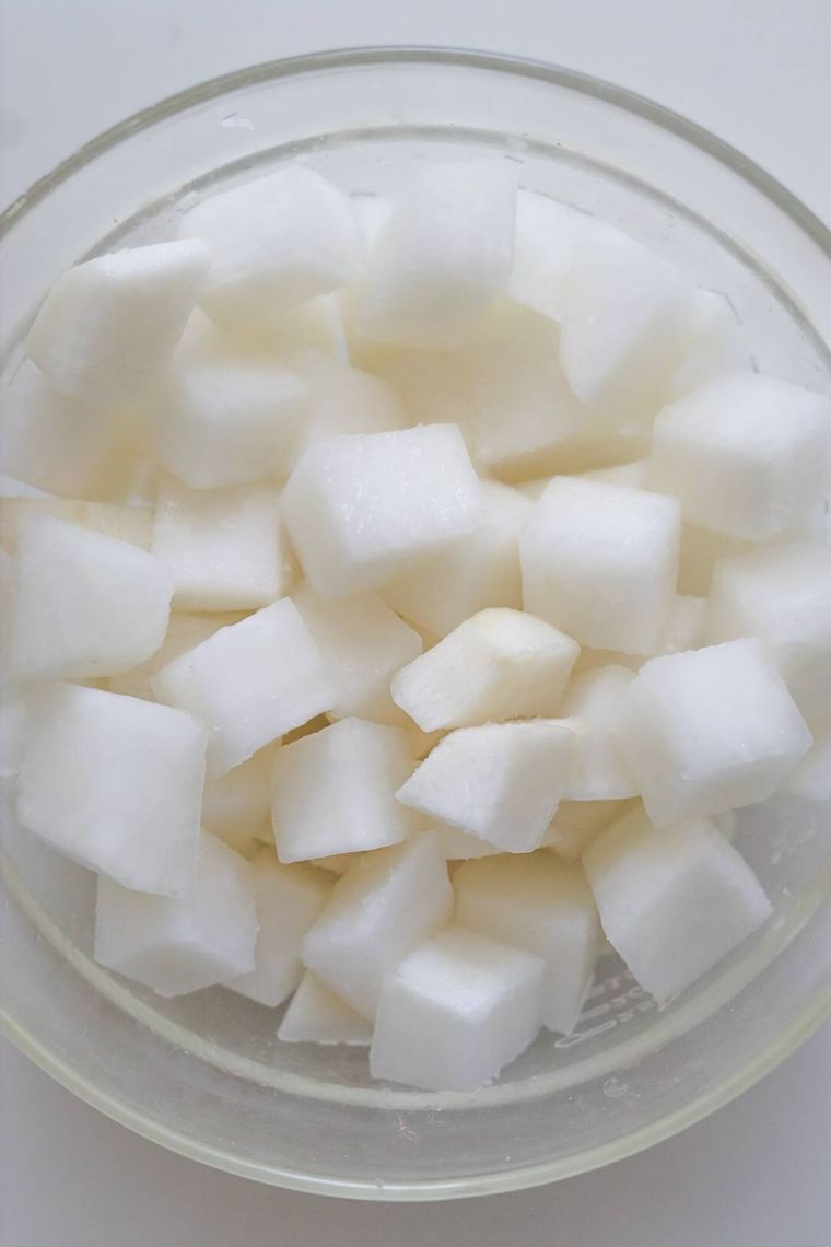 大根がボウルに入っている様子