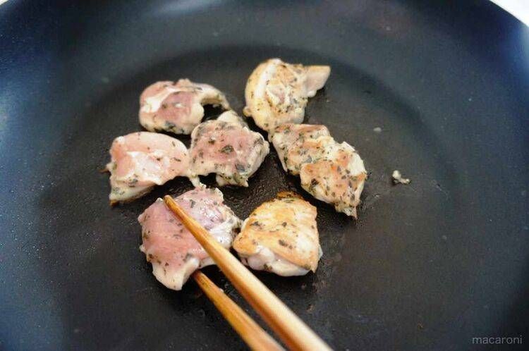 焼いている様子
