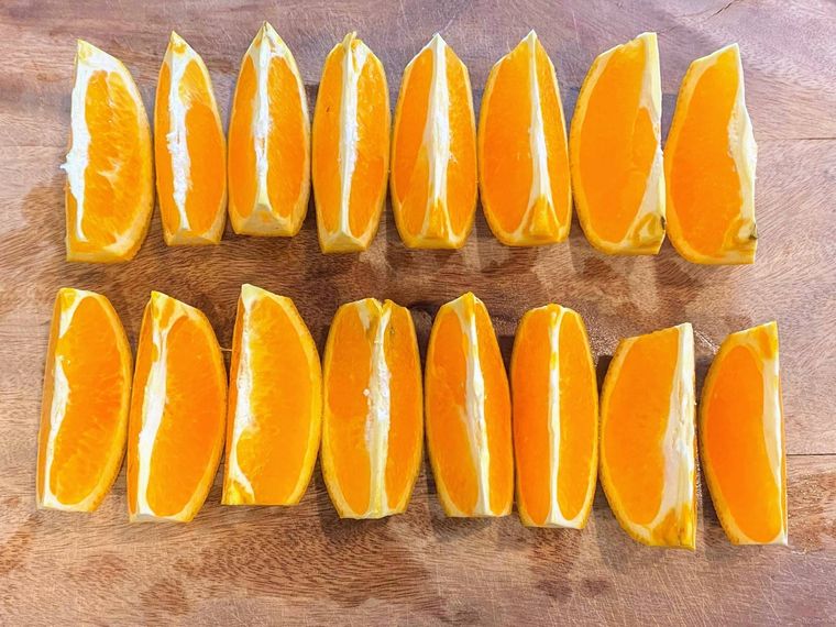 スマイルカットにしたオレンジ