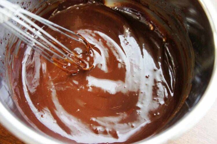 出来上がったチョコソース