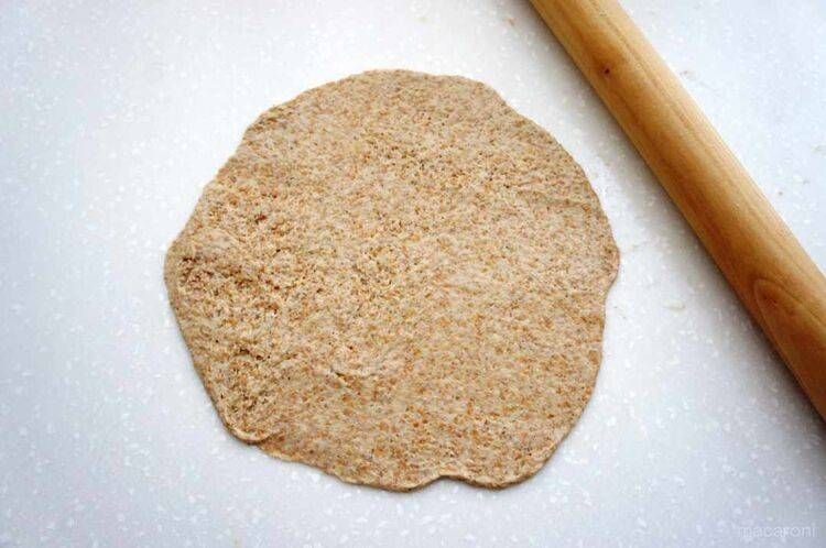 生地を伸ばした状態