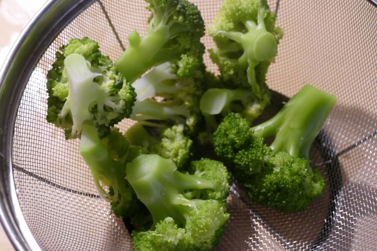 ブロッコリーが入っているザル