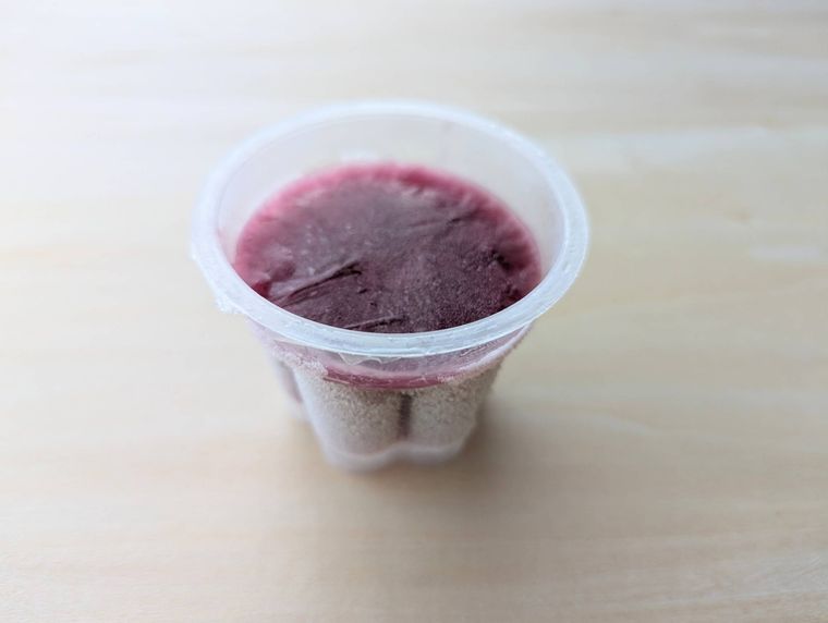 凍らせたグレープゼリー