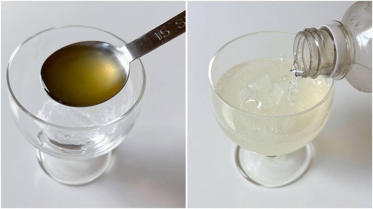 グラスにはちみつとかぼすを入れる様子