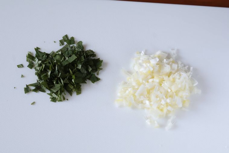 切った野菜が並んでいる