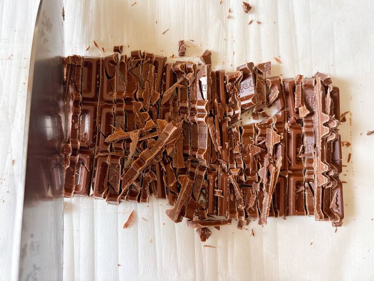 細かく刻んだチョコレート