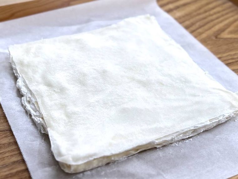 春巻きの皮とホイップクリームで作ったミルクレープ