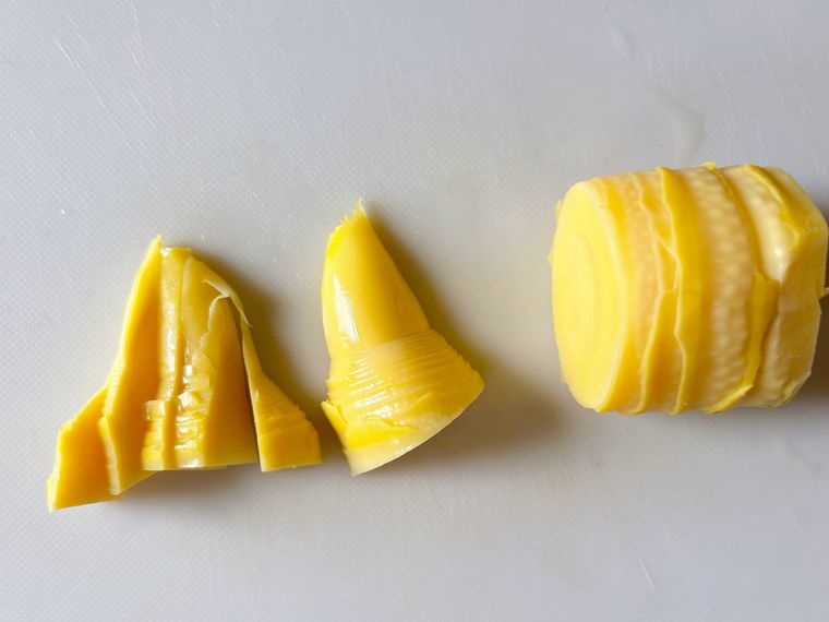 カットしたたけのこ