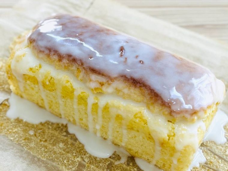 ファンタケーキにアイシングをかけた様子